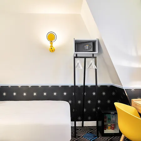 Отель Augustin - Astotel