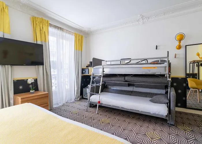 オテル オーガスティン アストテル ホテル 3*