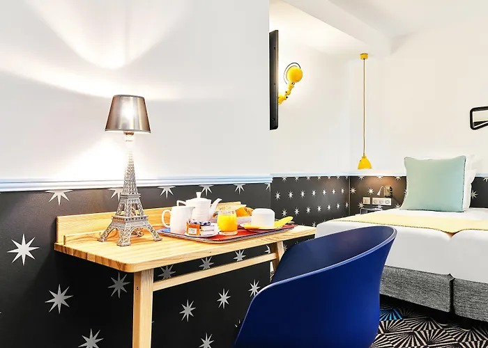 ホテル オテル オーガスティン アストテル パリ