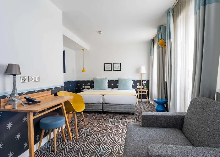 オテル オーガスティン アストテル パリ