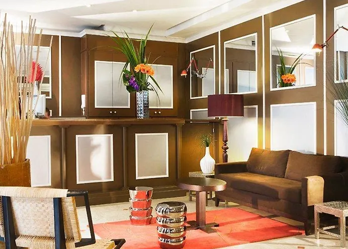 オテル オーガスティン アストテル 3* パリ