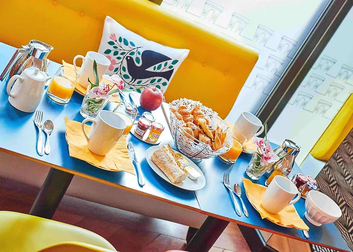 オテル オーガスティン アストテル 3* パリ