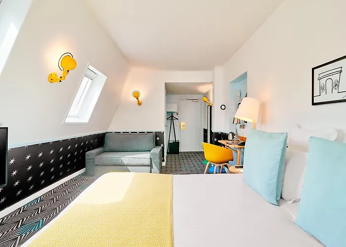 オテル オーガスティン アストテル 3* パリ