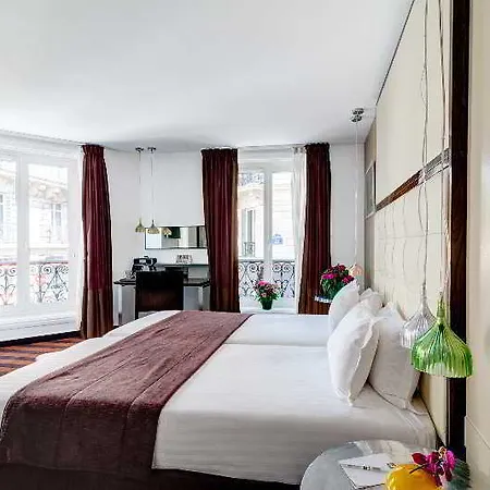 Augustin - Astotel Paris