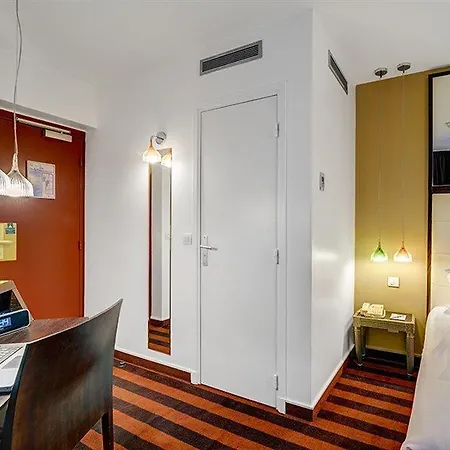 Augustin - Astotel Paris