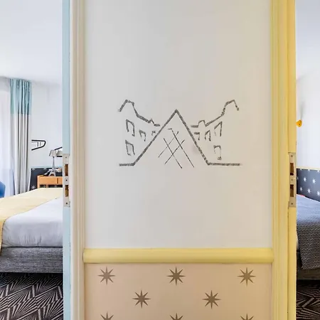 Augustin - Astotel Hotel