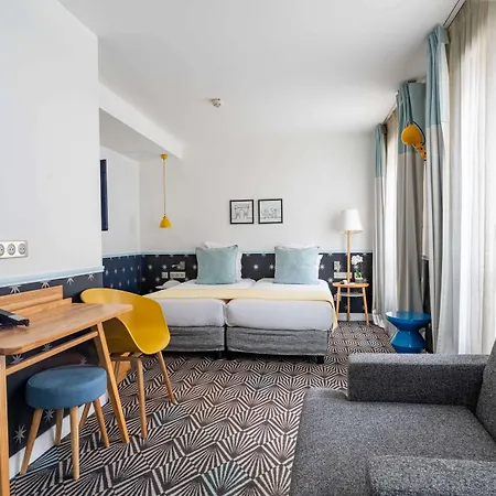 Augustin - Astotel Párizs