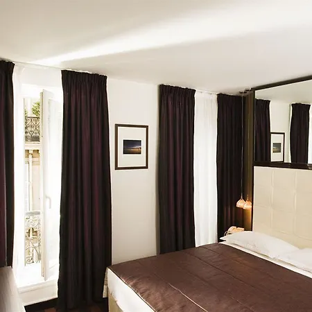 Augustin - Astotel 3*