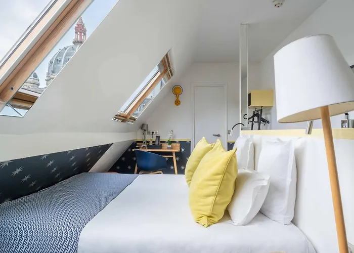 Augustin - Astotel 3*