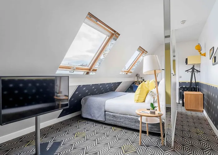 Augustin - Astotel 3*