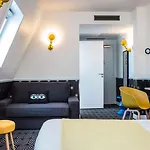 Augustin - Astotel 3*